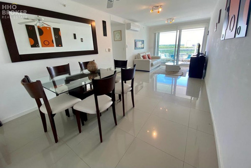 Imagen 4 de 30 de Apartamento En Venta Y Alquiler 2 Dormitorios Wind Tower - Punta Del Este Brava