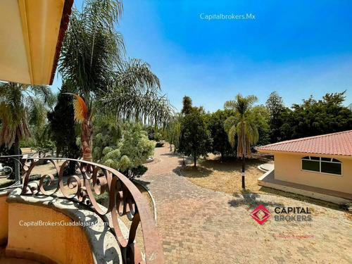 Casa De Campo De Lujo En El Sur De Guadalajara