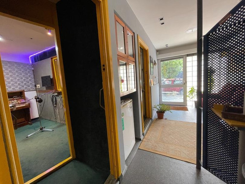 Imagen 6 de 11 de Venta Local Pocitos - Adaptado Para Estudio De Grabación