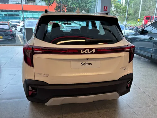 Kia Seltos 2.0 Vibrant 4X4