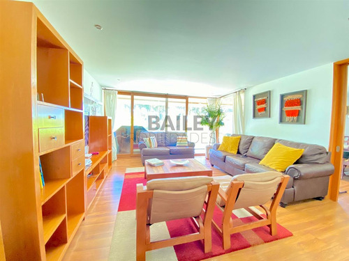 Departamento En Venta De 4d +4b +4e En Concón