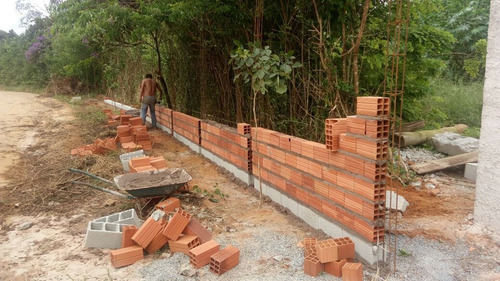 Terreno Em Ibiúna - 900 M²