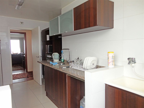 Departamento En Venta De 3 Dorm. En Concón