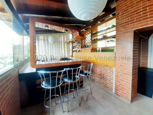 Apartamento En Venta En Los Naranjos Del Cafetal Con Espectacular Vista Al Ávila