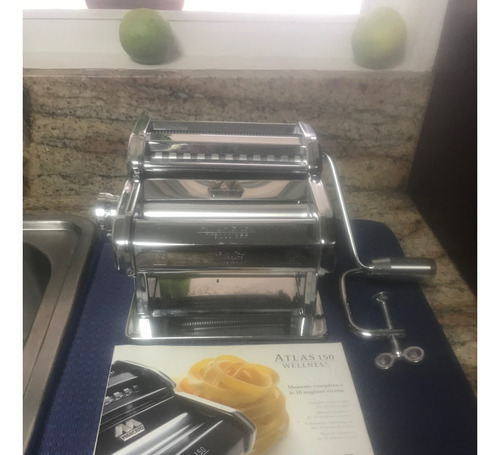 Maquina Para Pasta Atlas 150 Wellness