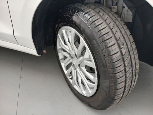 Fiat Cronos 1.3 FIREFLY FLEX DRIVE MANUAL