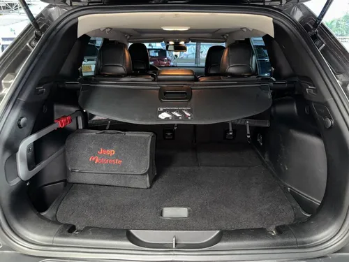 Jeep Cherokee 3.2 Longitude