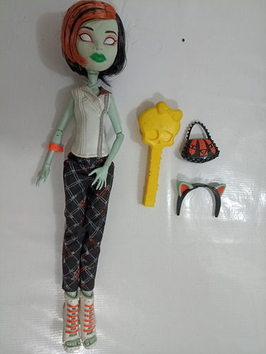 Monster High Scarah Screams Freaky Fusion Monster High Matte (Usado)