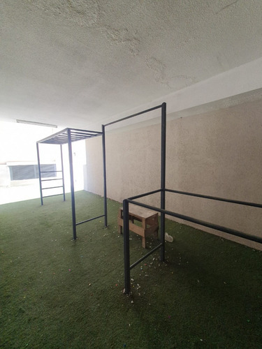 Practico / A Pasos De Metro Santa Ana Y Puente Cal Y Canto