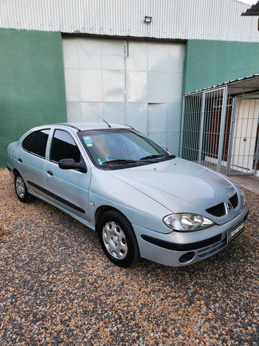 Renault Megane 1.6 Tric Pack