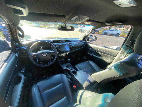 Imagen 6 de 9 de Toyota Hilux 2019 2.8 Cd Srx 177cv 4x4 At