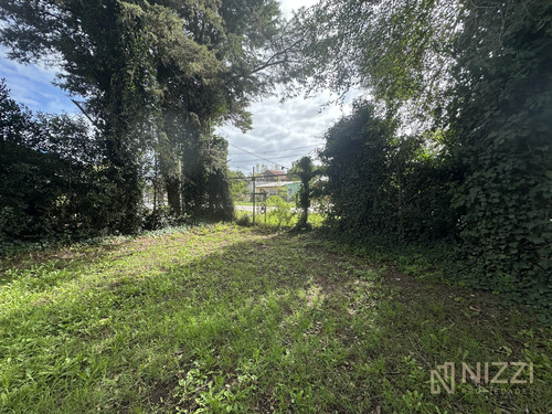 5 Lotes En Barrio Don Emilio - Ref: 585