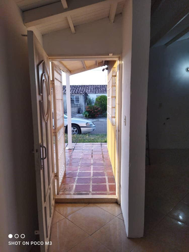 Imagen 7 de 12 de Se Vende Casa En Urb Juana La Avanzadora Maturin Ve02-693zi-dced
