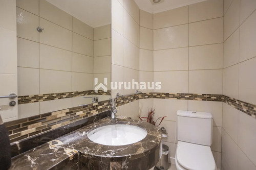 Alquiler Apartamento Cuatro Dormitorios Parrillero Propio Playa Mansa Punta Del Este Edificio Casino Tower