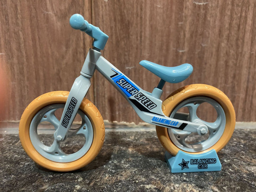 Juguete Infantil Con Minibicicleta Carrot Ensamblable, 3 Pie