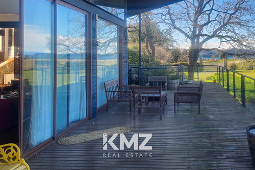 Casa En Venta De 4 Dorm. 4 Baños En Llanquihue