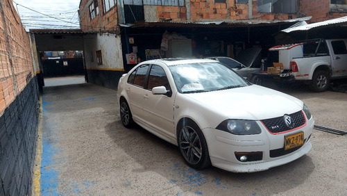 Volkswagen Jetta 1.8 Gli | TuCarro