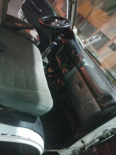 Imagen 8 de 10 de Camion Cava Hyundai H100 4x2 - Automatica