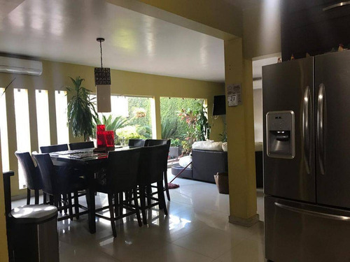 Imagen 12 de 30 de Se Vende Casa En Residencial Del Lago.