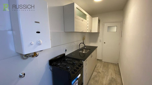 Venta De Departamento 2 Ambientes En Centro, Mar Del Plata.
