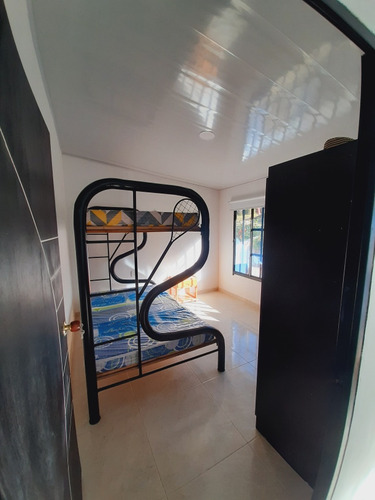 Casa Finca De 2800m2, Silvania, Cundinamarca