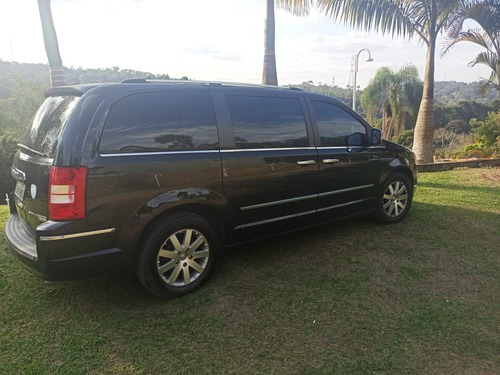 Chrysler Town E Country