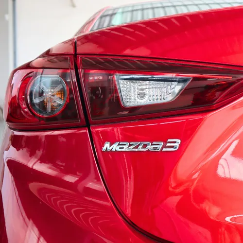 Mazda 3 S Sedan