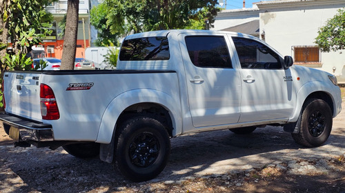 Toyota Hilux Pick-up 3.0 Cd Sr I 171cv 4x2