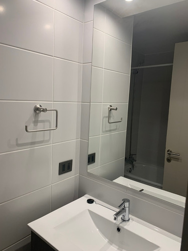 Penthouse Duplex Nuevo 4d, 4b En Sector Llano Subercaseaux
