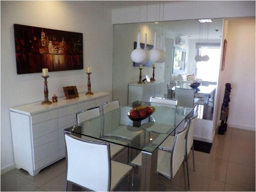 Apartamento En Alquiler Por Temporada De 2 Dormitorios En Playa Brava