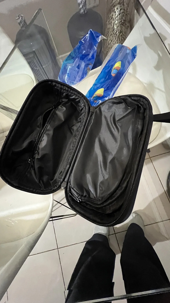 Foto real de Estuche Cooler Enfriador De Insulina Con Pantalla De To