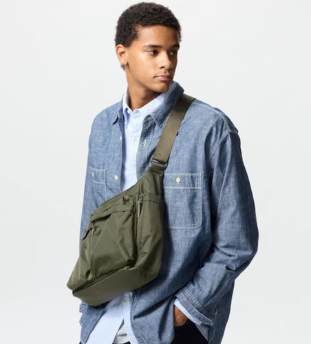Bolso Con Bolsillo Uniqlo Nuevo Original Verde Oscuro