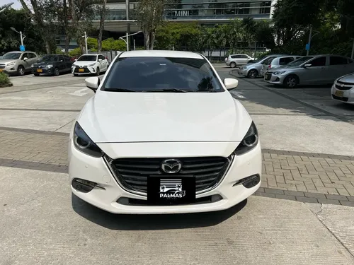 Mazda 3 2.0 Touring