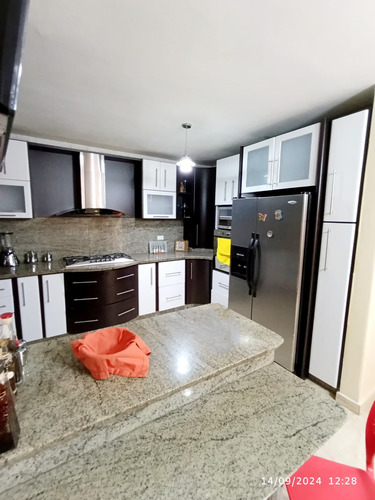 Se Vende Th En Barrio Sucre Maracay