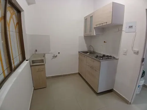 Apartaestudio En Arriendo Ubicado En Medellín Sector Laureles (27057).