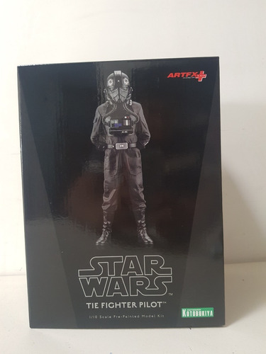 Star Wars: Anew Hoper Tie Fighter Pilot Artfx+ 1:10