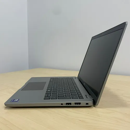 Dell Latitude 5450 Core Ultra I5 Ram 16 Gb Ssd 512 Gb 14 W11