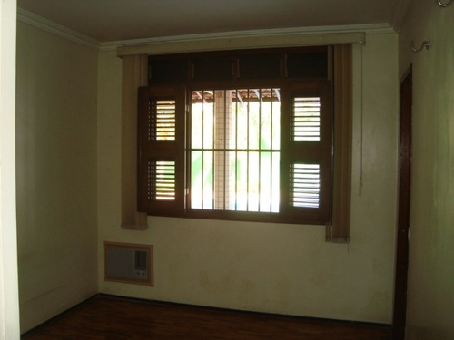 Imagem 18 de 24 de Casa Para Alugar Na Cidade De Fortaleza-ce - L6727
