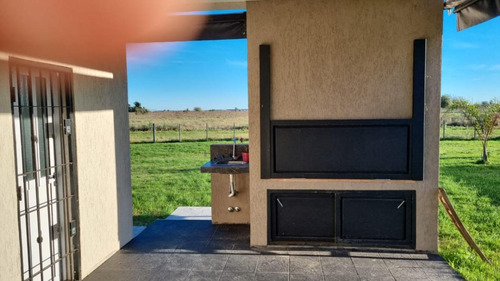 Casa En Venta - 3 Dormitorios 3 Baños - Cocheras - 2.125mts2 - Poblet, La Plata