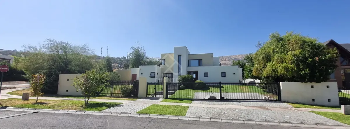 Imagen 2 de 30 de Casa Mediterranea En Venta Laguna Piedra Roja Chicureo