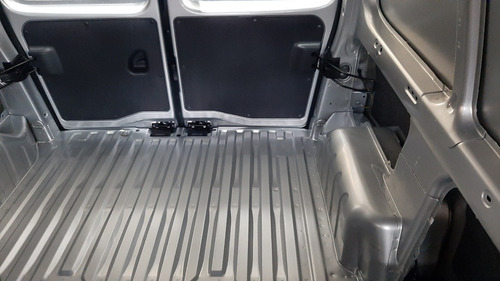 Imagen 13 de 15 de Peugeot Partner 1.6 Hdi Confort Am22