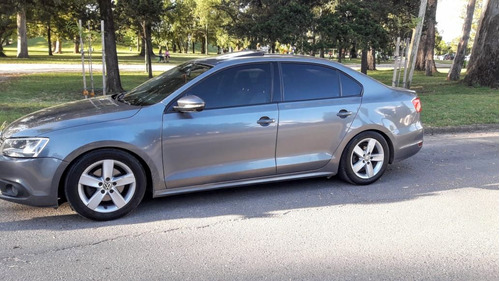 Volkswagen Vento 2.5 Advance Plus 170cv