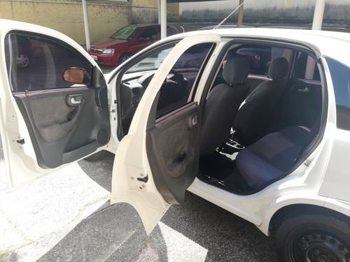 Corsa Sedan Premiun 2008/2009 1.8 Flex/gnv 5ª Geração