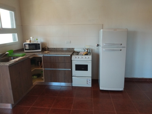 Imagen 6 de 17 de Alquiler Cabañas A 1 Cuadra Del Mar Santa Clara - Camet Norte