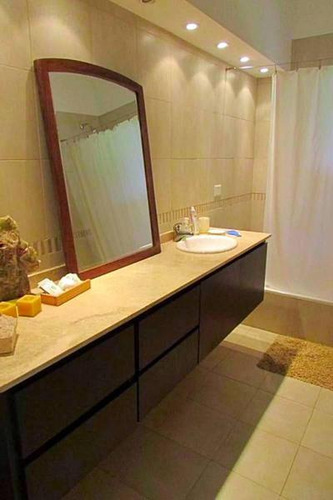 Venta Campo De 58hs Con Casco Moderno En Lobos
