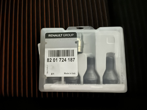 Renault Kardian 1.0 Tce Premiere Edition 200 Edc