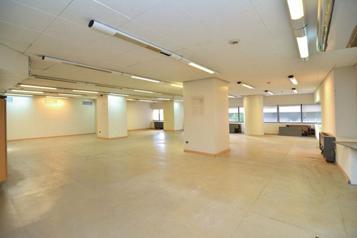 Oficina De 600 M2 En Alquiler En Catalinas- Retiro