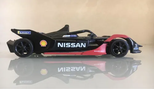 Nissan Formula E Gen 2 Car Escala 1:42