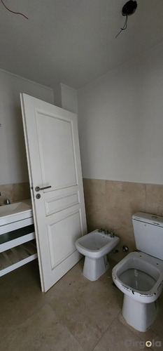 Venta Departamento 1 Dormitorio El Casco De Moreno Con Cochera