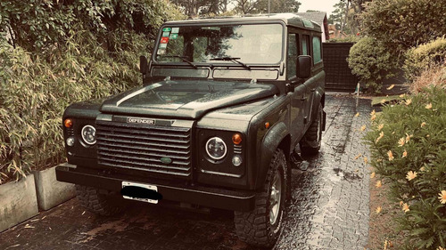Imagen 2 de 8 de Land Rover 2006 Defender 110 Td5 Sw